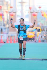 BIB: 600
                            <button type="button" onclick="openModal(21815367)" class="btn btn-primary btn-sm float-right btn-popup" data-toggle="modal" data-target=".modal-high-quality">
                        <i class="fas fa-shopping-cart"></i> Add to Cart
                    </button>
                                            <button type="button" onclick="isThisMe(21815367, true)" class="btn btn-success btn-sm float-right btn-popup btn-isme hidden" data-toggle="tooltip" data-placement="bottom" title="นี่คือรูปของคุณใช่ไหม คลิกที่นี่เพื่อเอาเข้าอัลบั้ม">
                        <i class="fas fa-plus"></i> Add to album
                    </button>
                    <button type="button" onclick="isThisMe(21815367, false)" class="btn btn-warning btn-sm float-right btn-popup btn-isnotme hidden">
                        <i class="fas fa-ban"></i> Remove from album
                    </button>